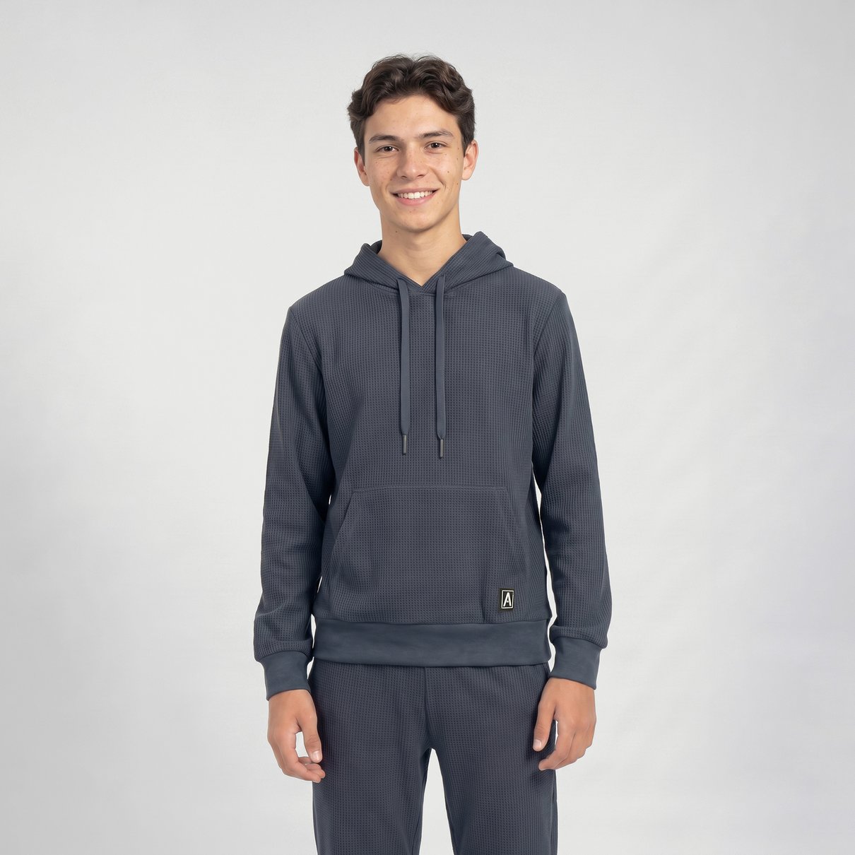 Blusa juvenil texturizada com capuz - Attitude
